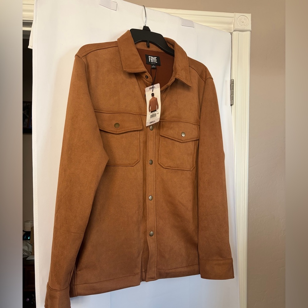 Frye Men’s Faux suede shirt jacket NWT size small‎